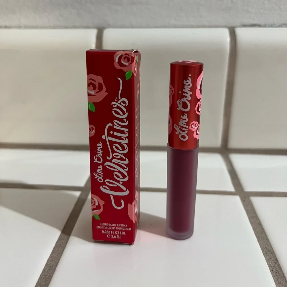 Lime Crime Velvetines Liquid Matte Lipstick Shade Beet it